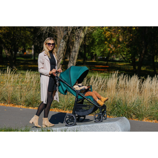4Baby Stinger XXIII Black Wandelwagen