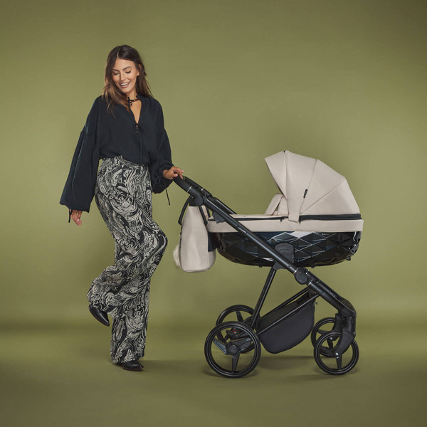 Adamex Quantum Std Beige/Black 2-in-1 Kinderwagen TK-110