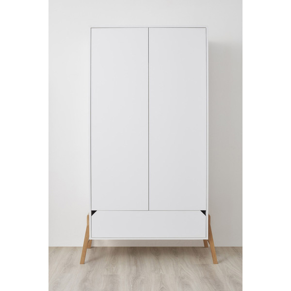 Bellamy Lotta Snow Babykamer: Ledikant/Juniorbed, Commode met 3 lades en 2-Deurskast