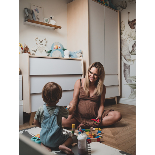 Bellamy So Sixty Babykamer: Ledikant/Juniorbed en Commode