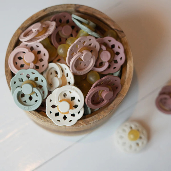 Bibs Boheme Ivory/Blossom 0-6 mnd 2 Stuks Fopspeen 230107