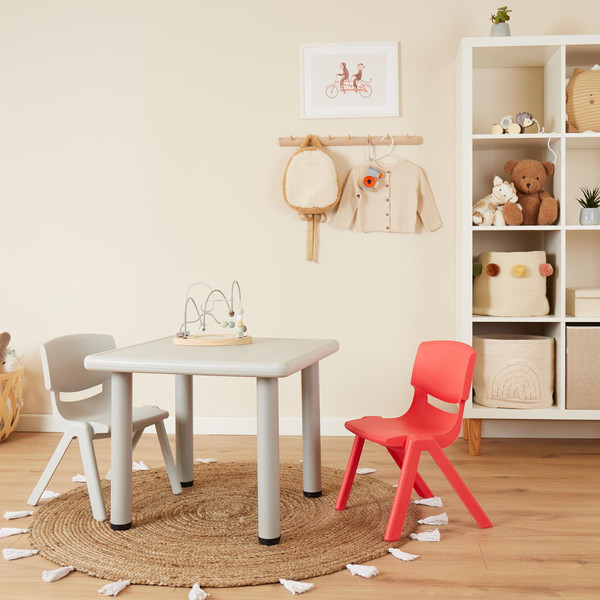 Bieco Rood Kunststof Kinderstoeltje 04000005