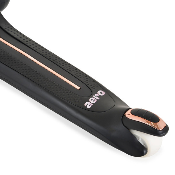 Byox Aero Coal Black Kinderstep