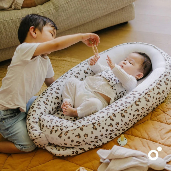Doomoo Cocoon Leopard Cream Babynest