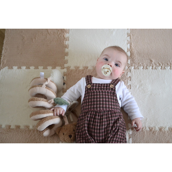 Eco Toys Nougat/Wit Checkered Pluche Schuimrubber Speelmat