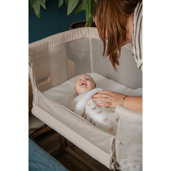 MamaLoes Loua Zwart Wieg aan Bed Co-Sleeper