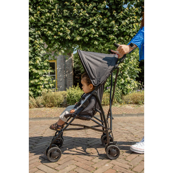MamaLoes Milan Zwart 1 Stand Buggy