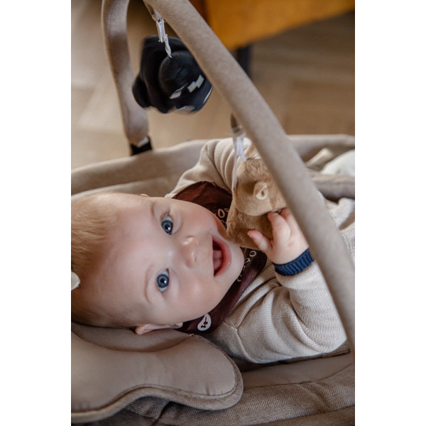 MamaLoes Nola Beige Deluxe Elektrische Babyschommel