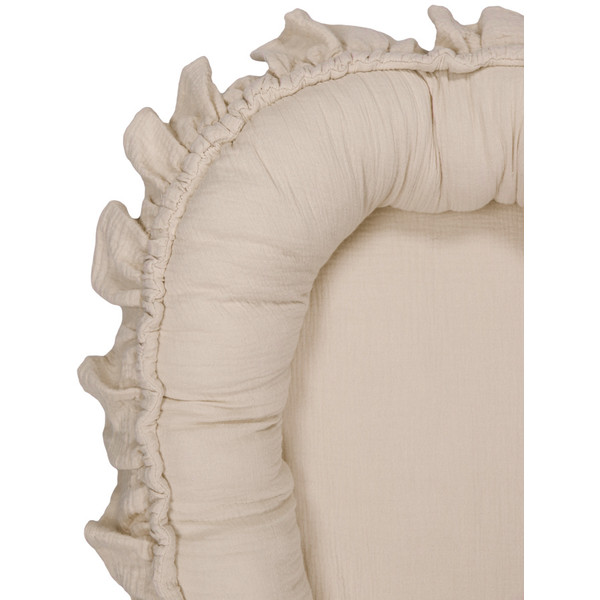 MamaLoes Soft Cotton Ecru Ruffle Babynest & Boxkleed