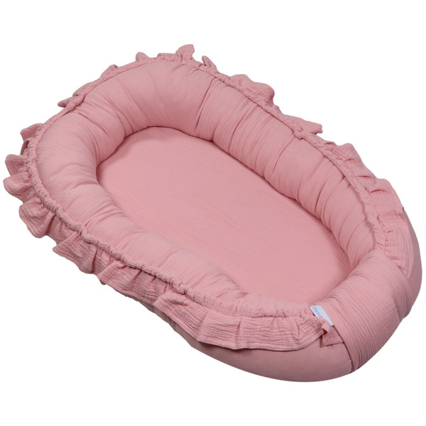MamaLoes Soft Cotton Ruffle Licht Roze Babynest ML020113
