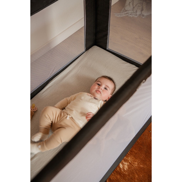 MamaLoes Soof Zwart Campingbed + Opvouwbaar Matras in Tas