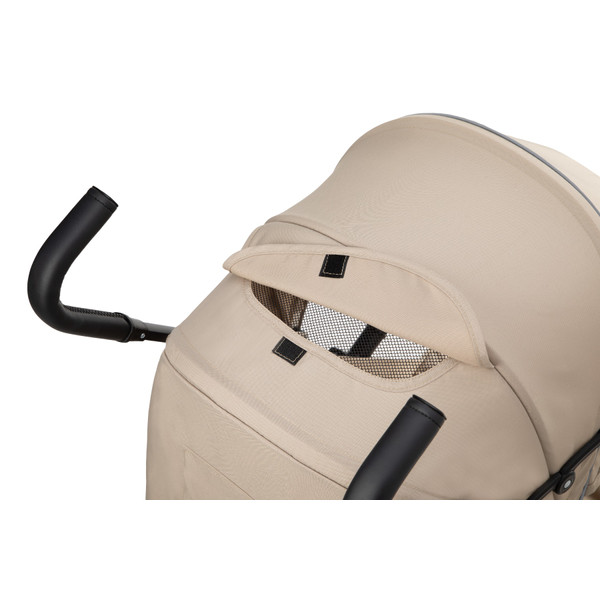Momi Akira Beige Compacte Buggy