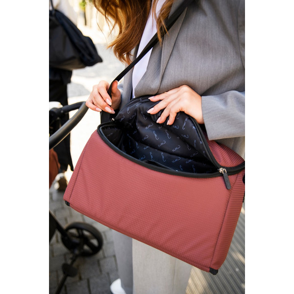 Momi Clara Burgundy Wandelwagen WOSP00069