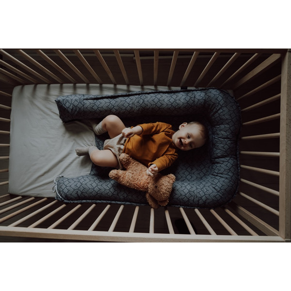Zaffiro Beige Leaves Babynest 0978